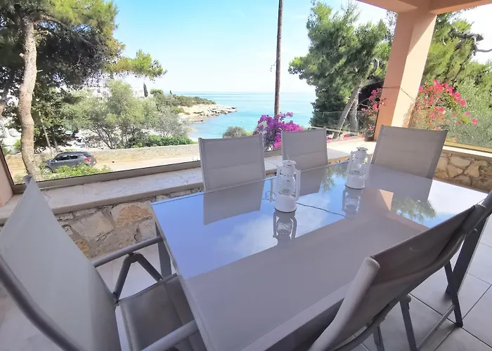 Apartament Archos Seafront *