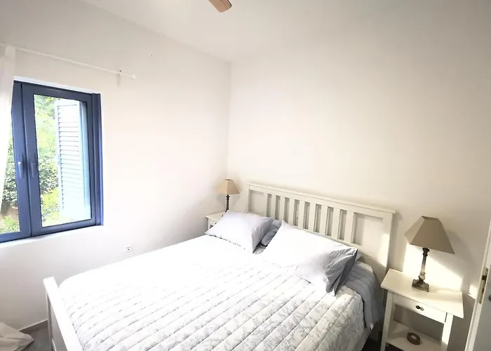 Archos Seafront Pórto Héli